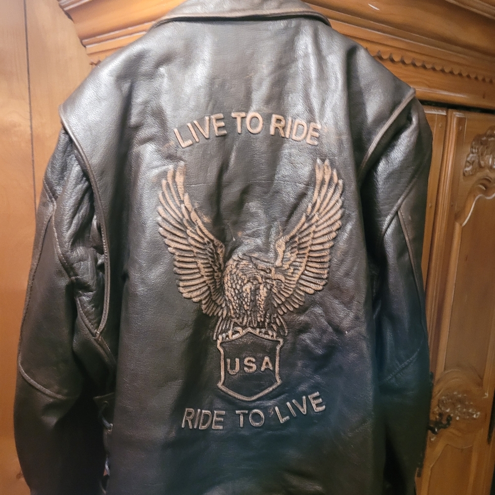 Mens leather jacket - Picture 2 of 3